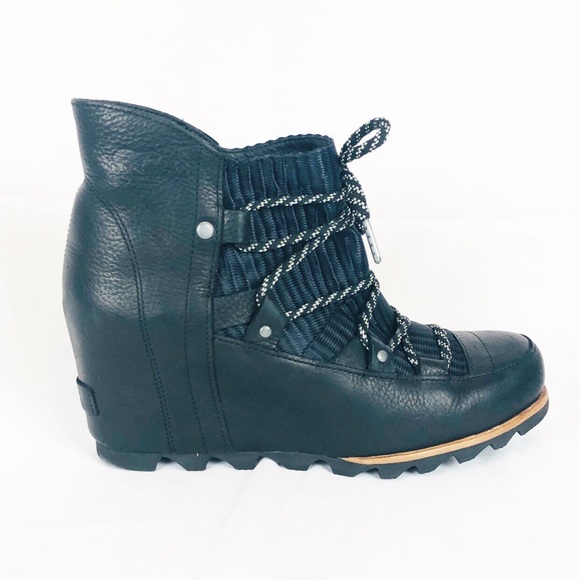 Sorel Shoes - Sorel Sandy Wedge Boots Waterproof US9/UK7/EUR40